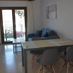 Skeleas Apartman