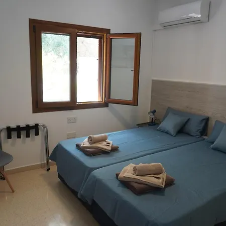 Skeleas Pissouri