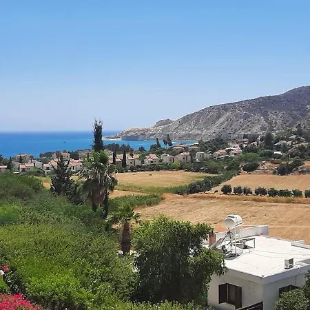 Skeleas Apartment Pissouri